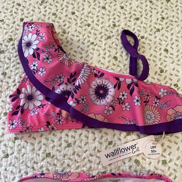 Wallflower Girl’s 2pc Bikini Swimsuit, Size 7 - Picture 2 of 11